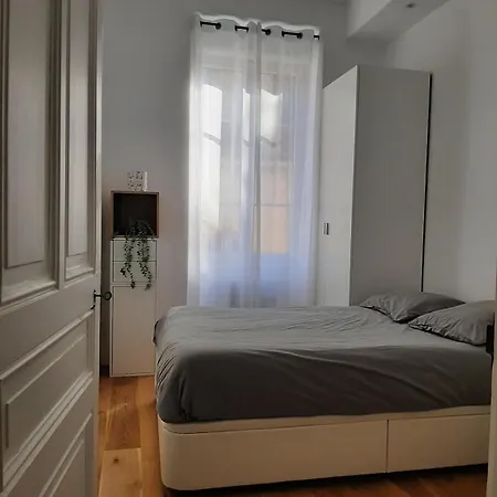 T2 Haussmannien Climatise - Saxe Gambetta Apartment Lyon